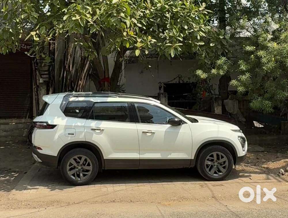 Tata Safari 2023 Showroom Condition