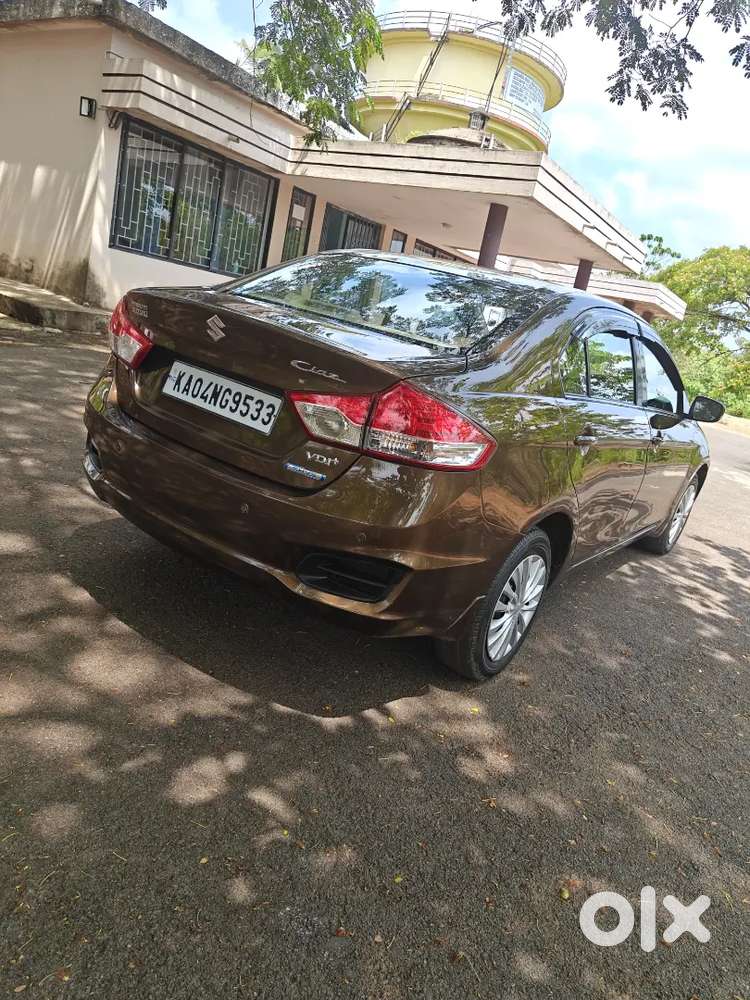 Maruthi Suzuki Ciaz Vdi+
Mfg 2016 Register 2017
95000kms Driven