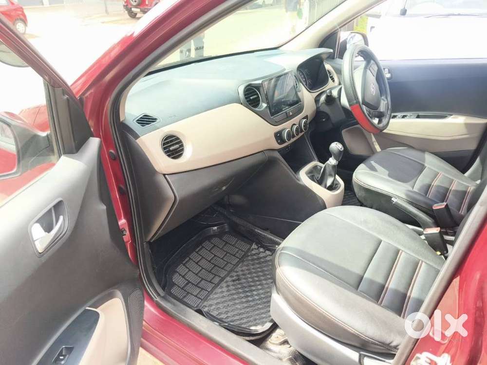 Hyundai Grand I10 Sportz, 2016, Petrol