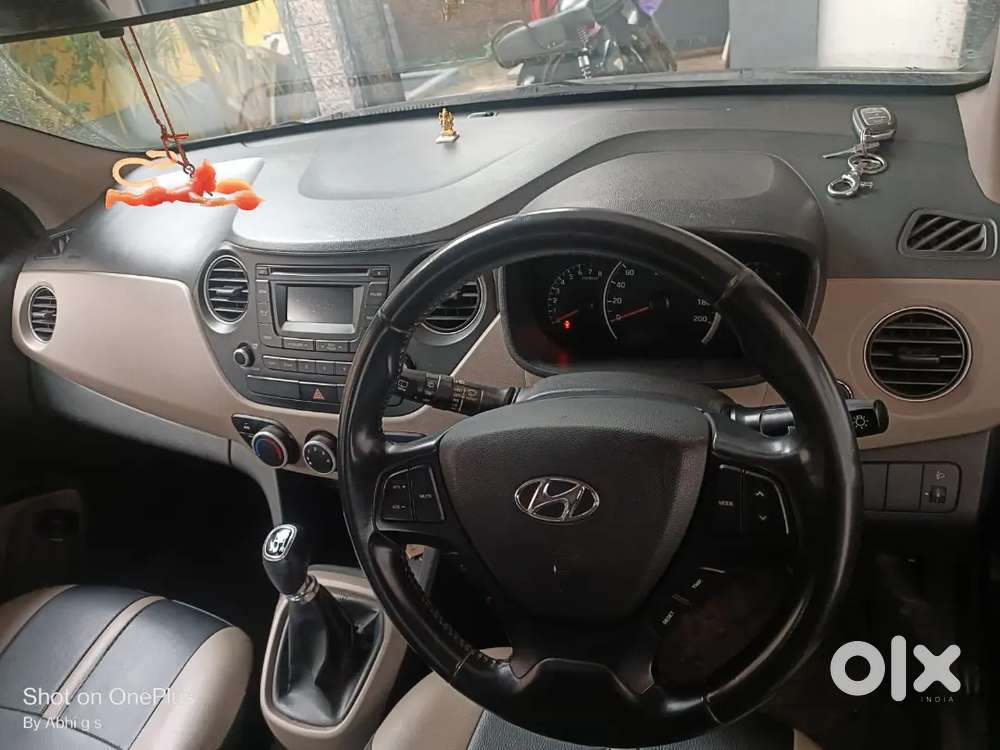 Grand I10 Asta 
Abs 2air Bag
New Seat Cover