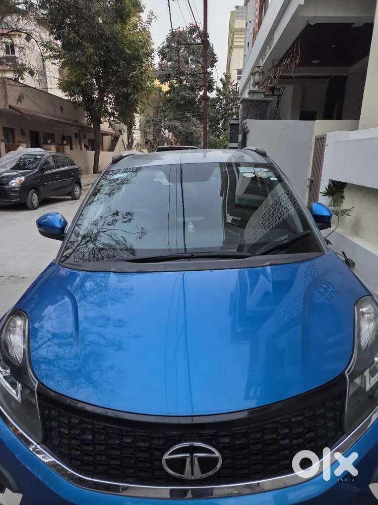 Tata Nexon Petrol 30000 Km Driven Well Maintained