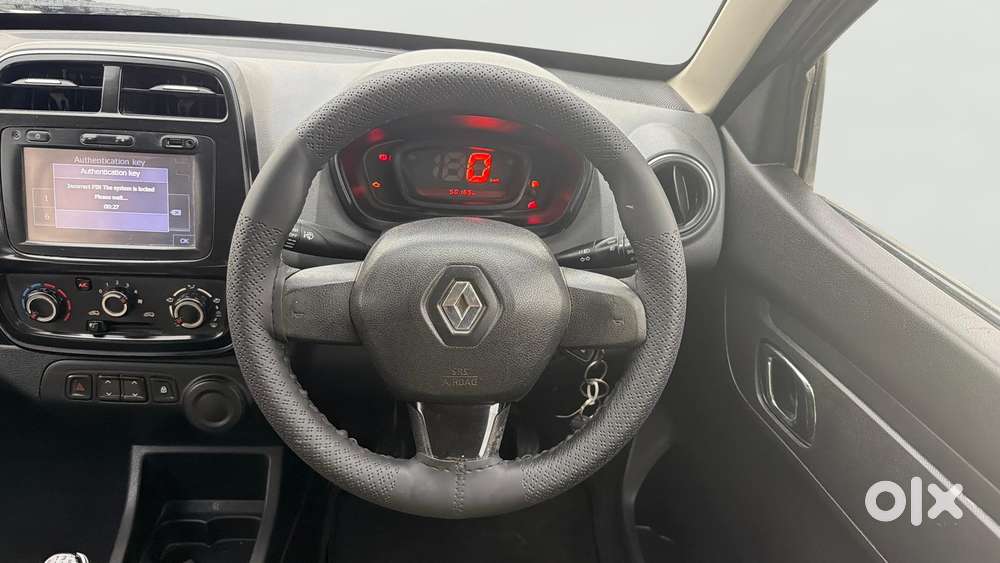Renault Kwid 1.0 Rxt (o), 2018, Petrol