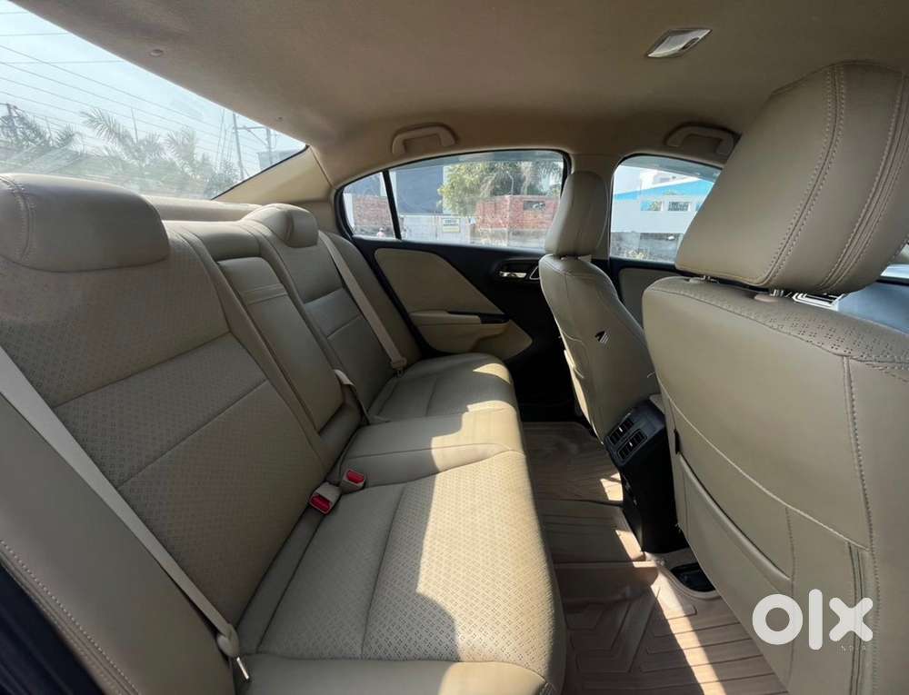 Honda City V Mt Petroldec-2018  Only 38,000 Kms Driven With Record