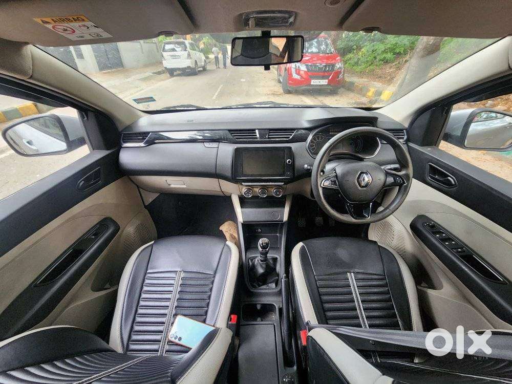 Renault Triber Rxt, 2021, Petrol