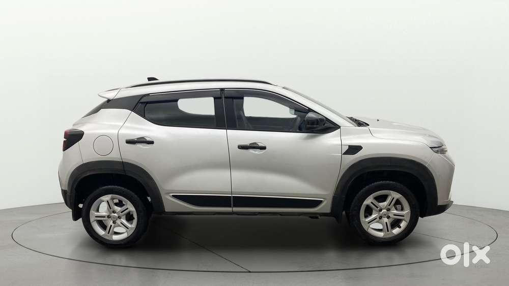 Renault Kiger RXT AMT, 2024, Petrol