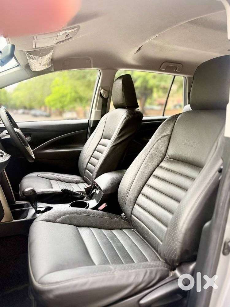 Toyota Innova Crysta 2.7 Gx At 8s, 2017, Petrol