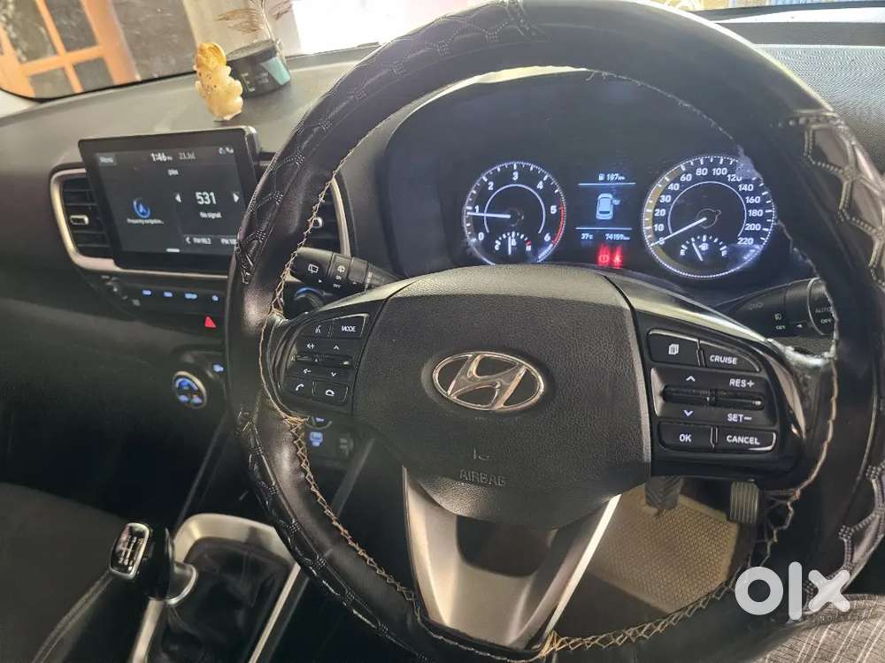 Hyundai Venue Crdi Manual 2019