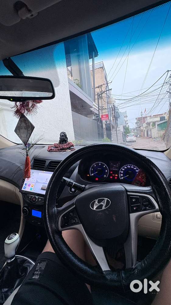 Hyundai Verna Diesel Manual 2012