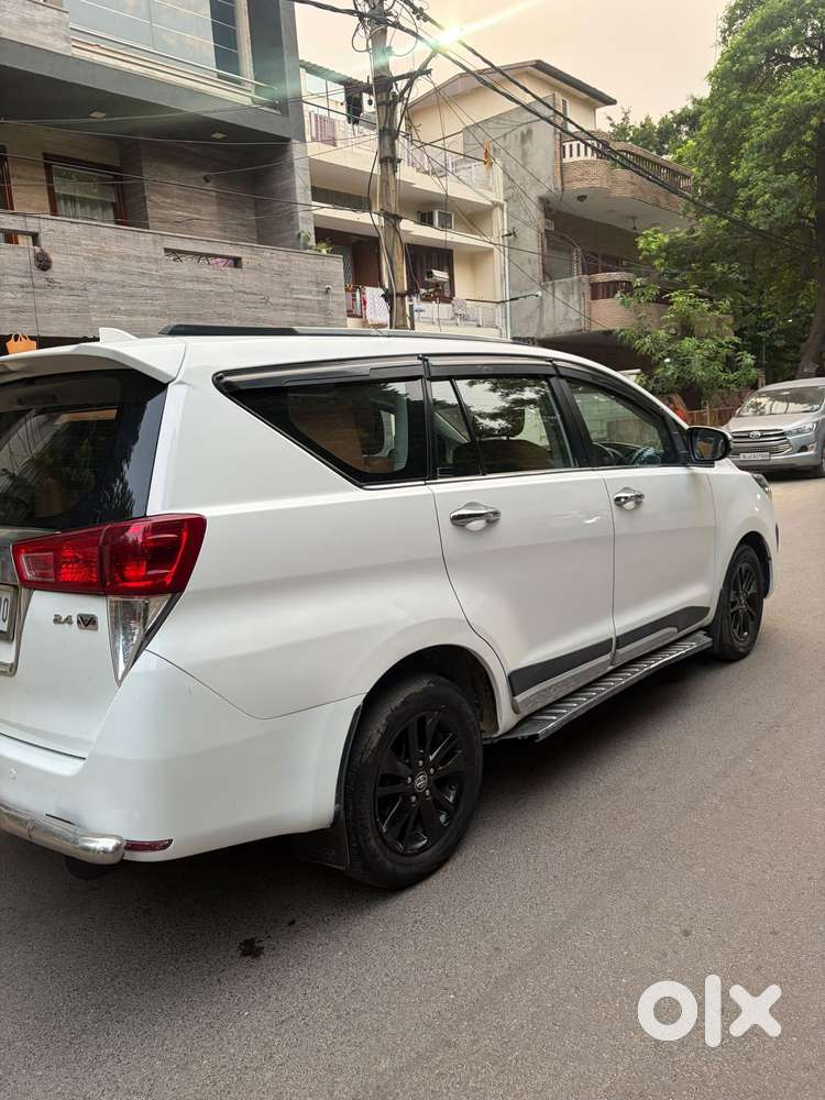 Toyota Innova Crysta 2.7 Vx Mt, 2019, Diesel