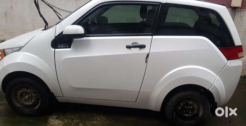 Mahindra E2o T2 Electric 2015 (buy 1 Get 1 Offer)