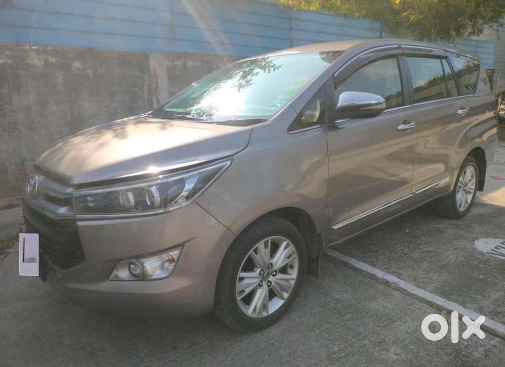 Toyota Innova Crysta