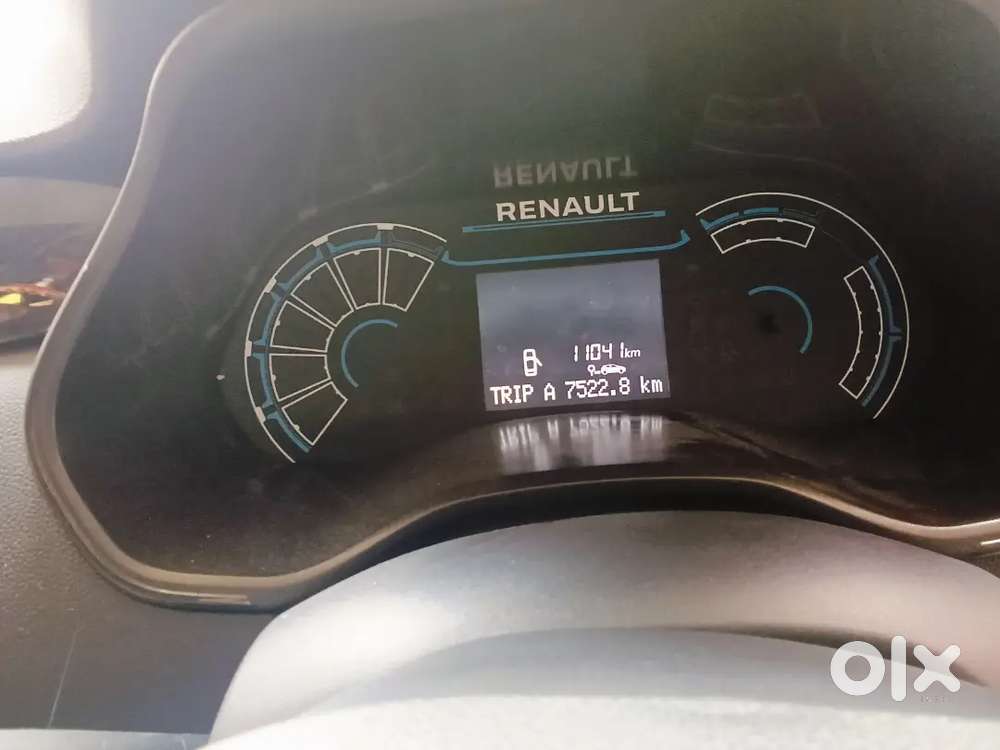 Renault Triber 2023 Car