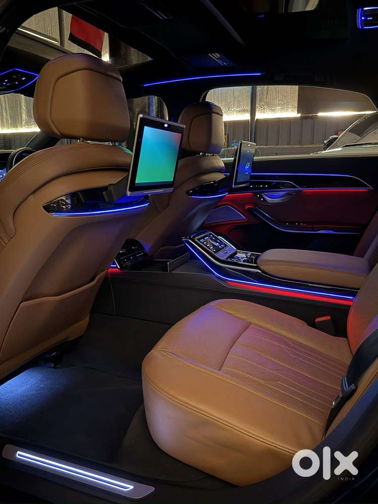 Audi A8 L Technology, 2020, Petrol