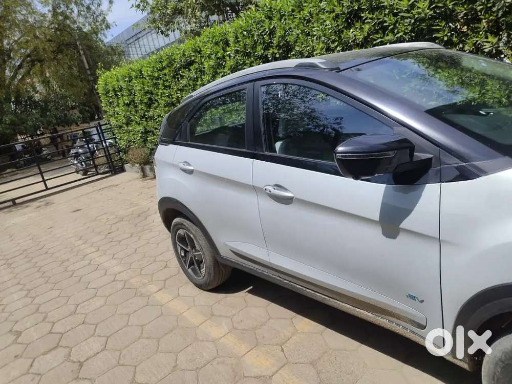 Tata Nexon Ev Empowered Plus 45 , 2025