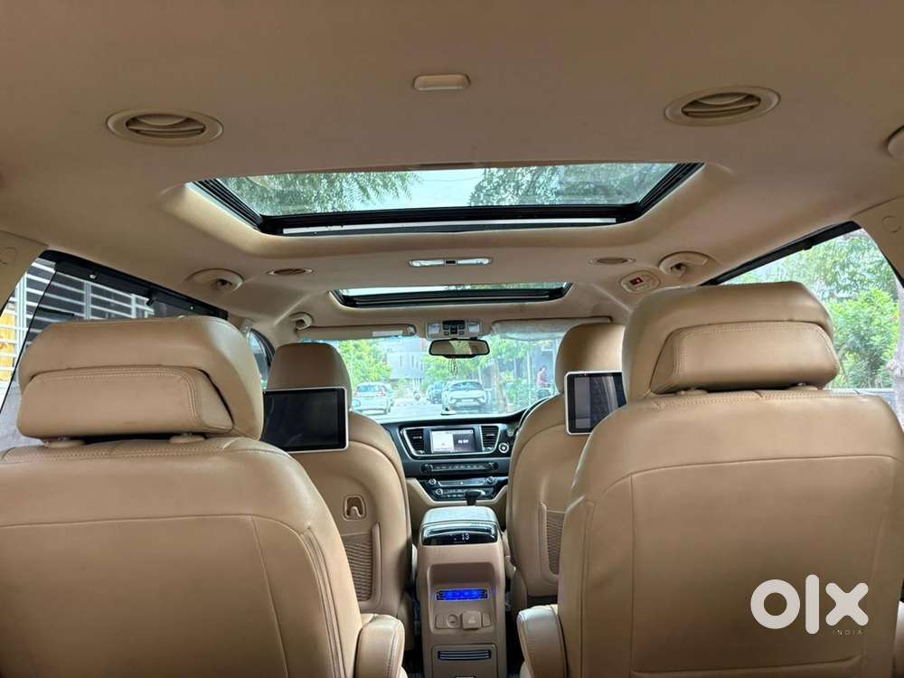 Kia Carnival Limousine Plus 7 Str, 2022, Diesel