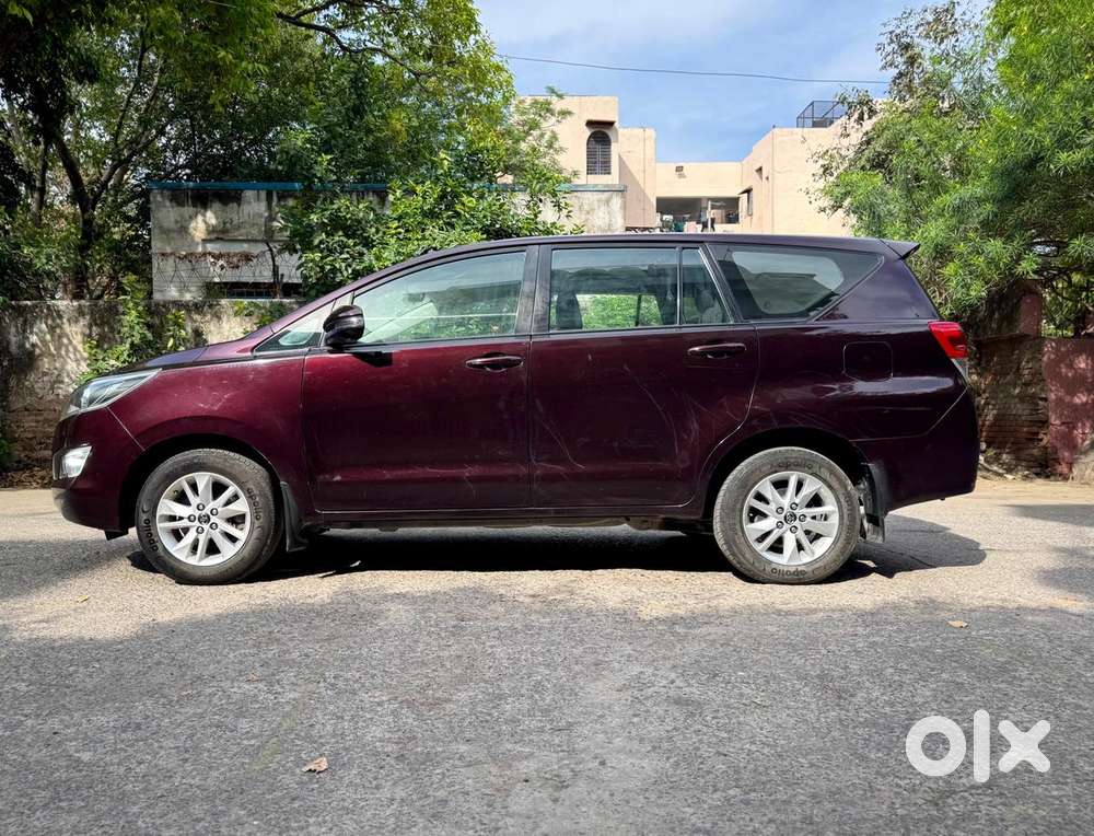 Toyota Innova Crysta 2.4 G Mt 7 Str, 2019, Diesel