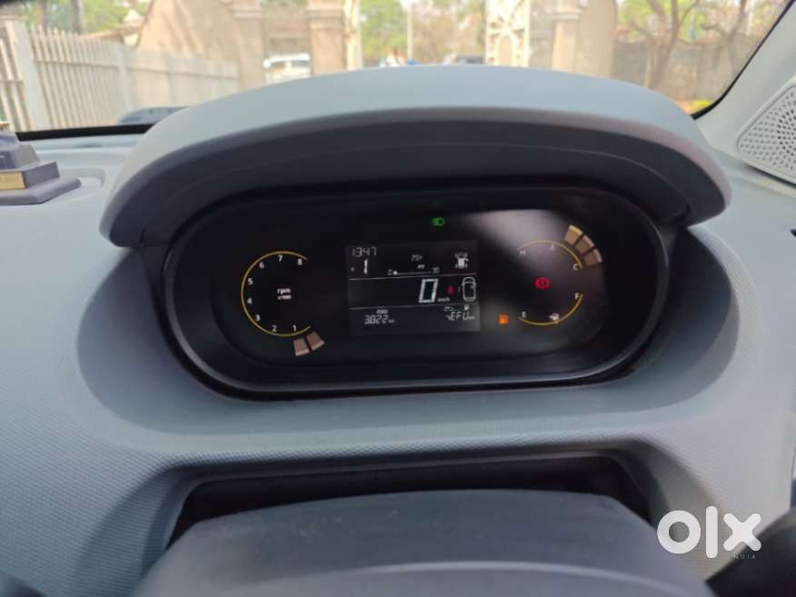 Tata Tiago 1.2 Revotron Xza Plus Amt, 2025, Petrol