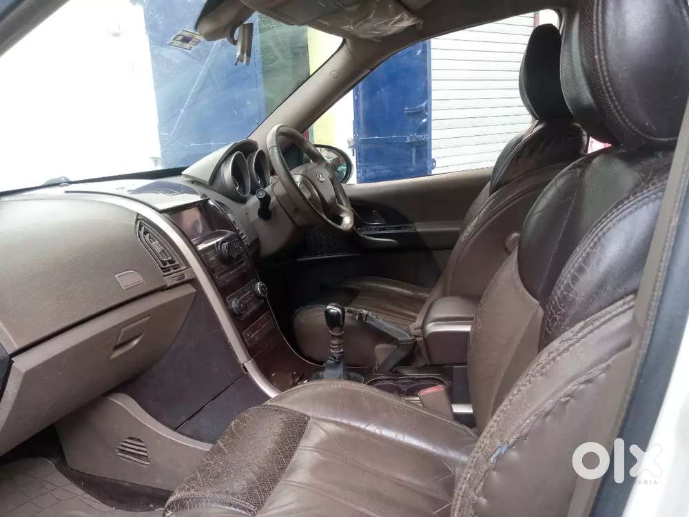 Mahindra Xuv500 2013 Diesel 164110 Km Driven