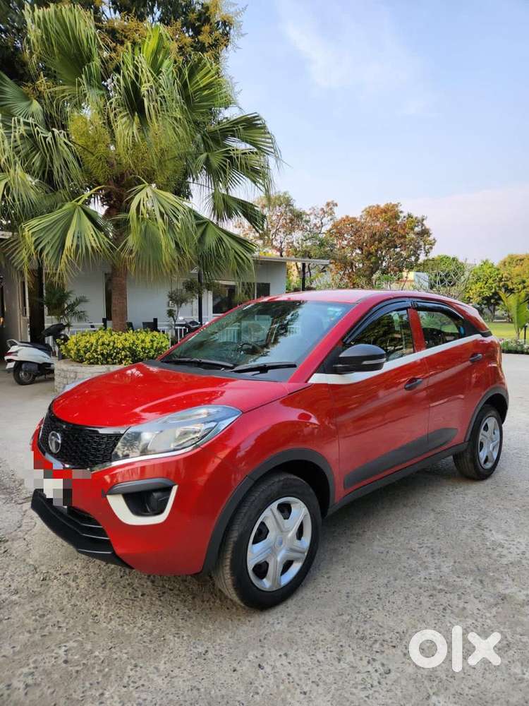 Tata Nexon 1.5 Revotorq Xm (s), 2017, Diesel