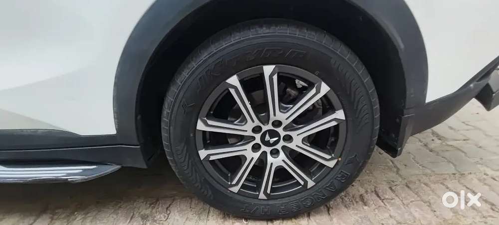 Mahindra Xuv700 Diesel 2024