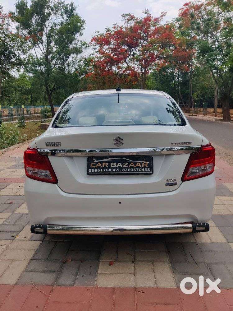 Maruti Suzuki Dzire 1.2 Vxi Amt, 2018, Petrol