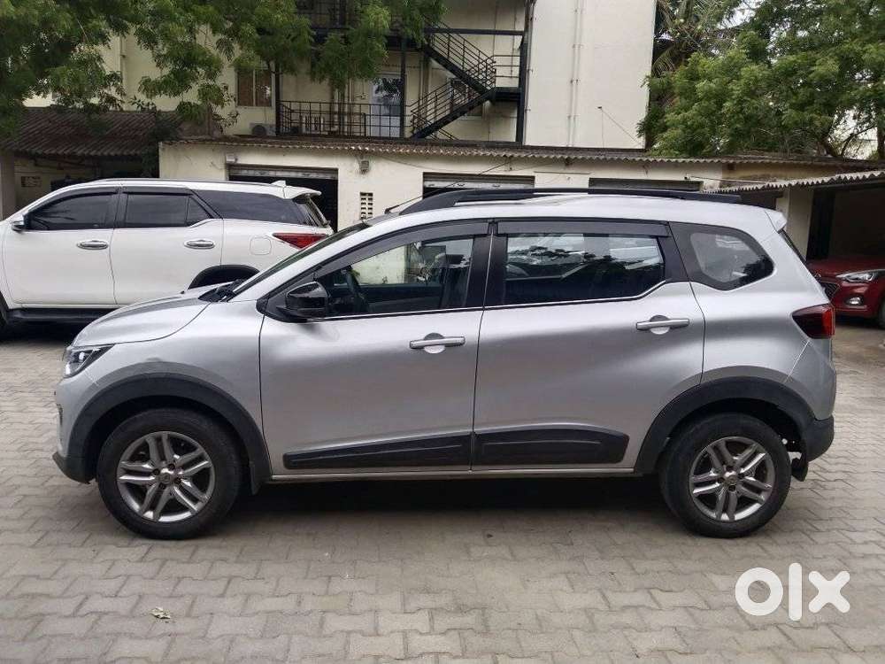 Renault Triber Rxz, 2021, Petrol