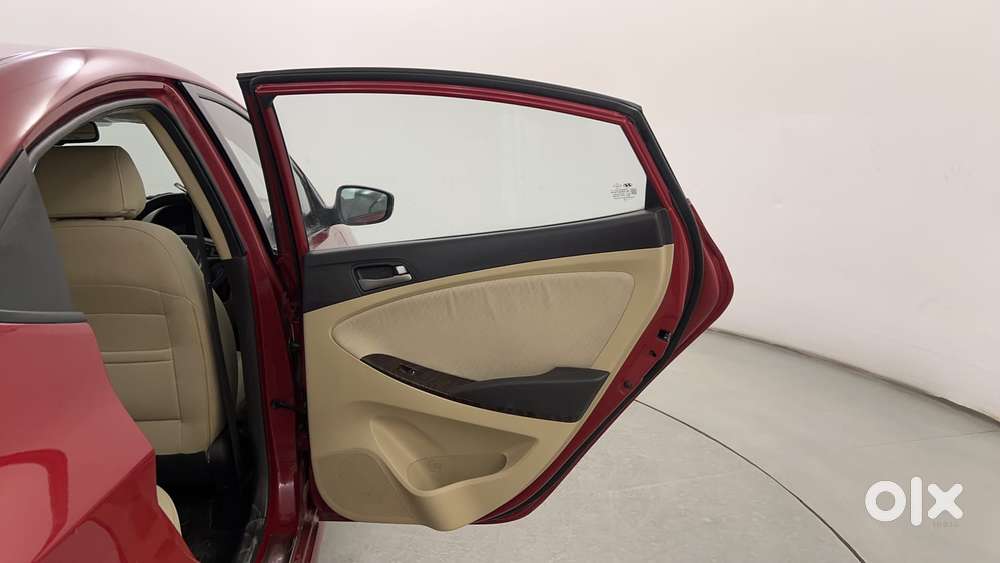 Hyundai Verna 1.6 Vtvt Sx, 2017, Petrol