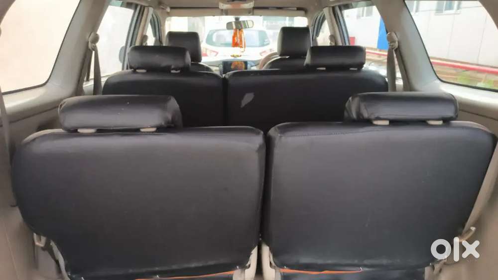 Toyota Innova 2009 Diesel 290000 Km Driven