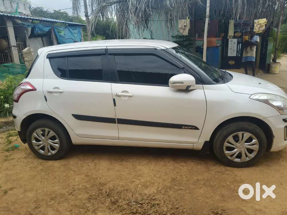 Maruti Suzuki Swift 2015 Vxi Optional