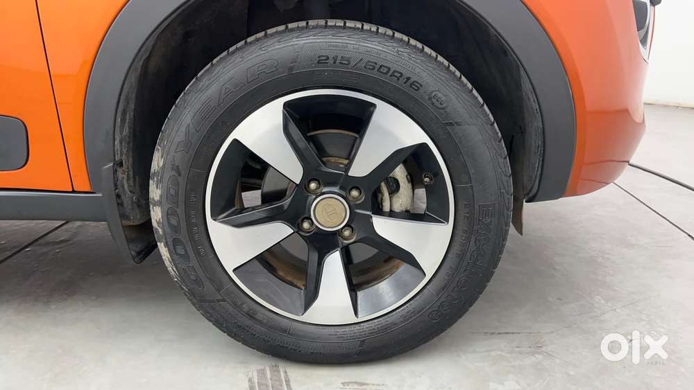 Tata Nexon 1.2 Revotron Xza Plus (l), 2019, Petrol