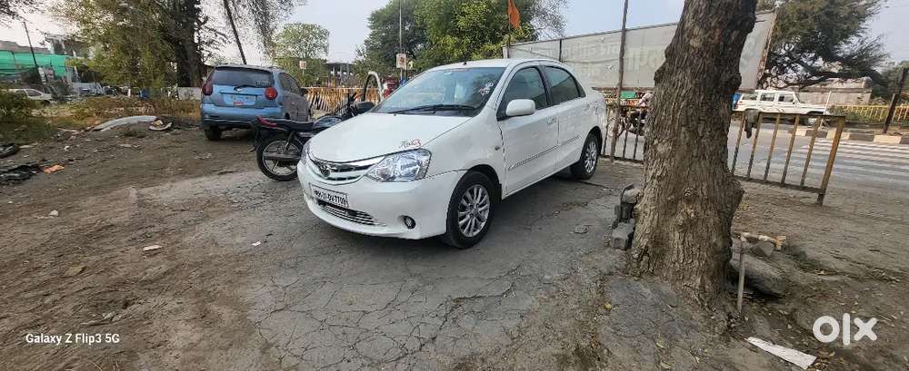 Toyota Etios 2012 Diesel 200000 Km Driven
