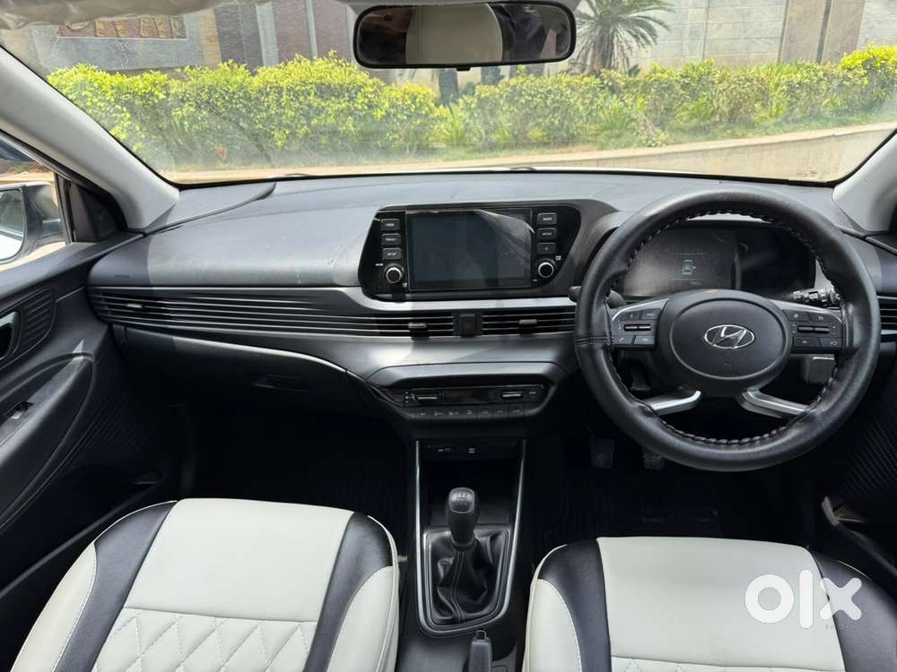Hyundai I20 1.2 Sportz (o), 2023, Petrol