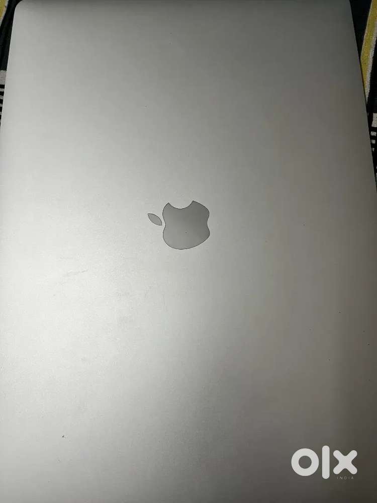 APPLE MACBOOK PRO