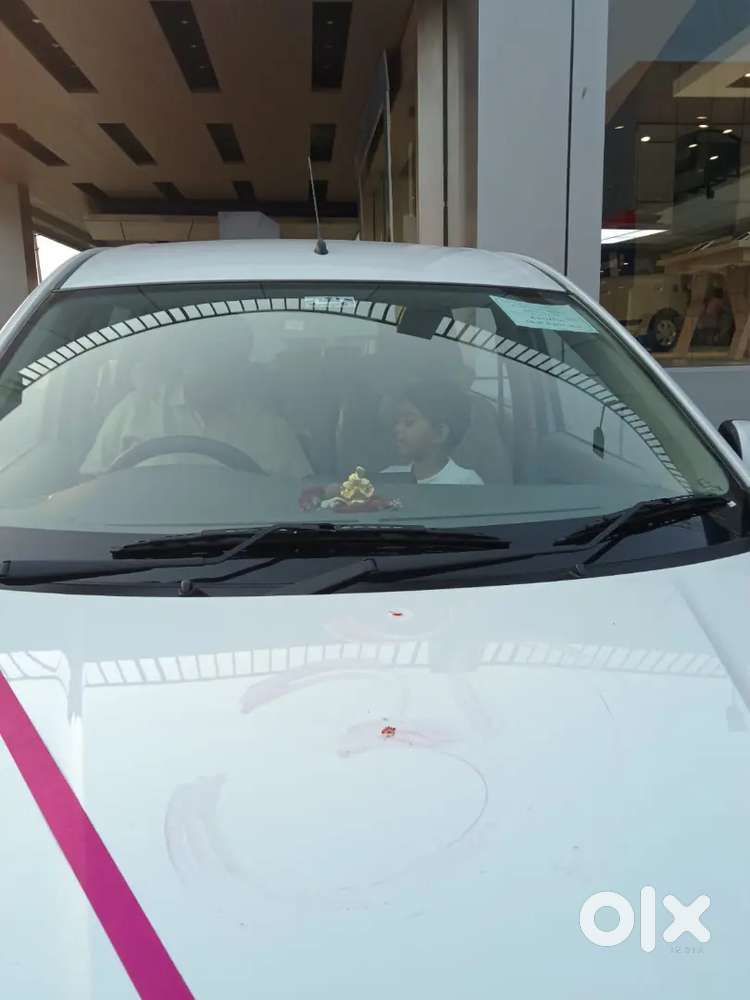 Maruti Suzuki Ertiga 2026 Petrol 400 Km Driven