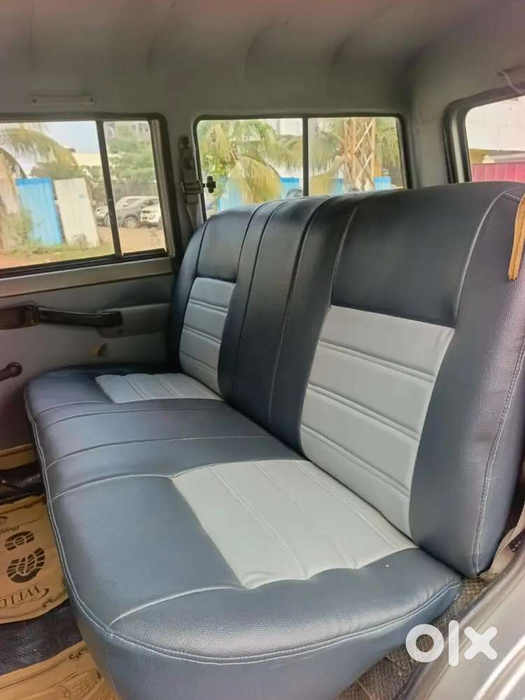 Bolero Xl 10 Seater (2008)