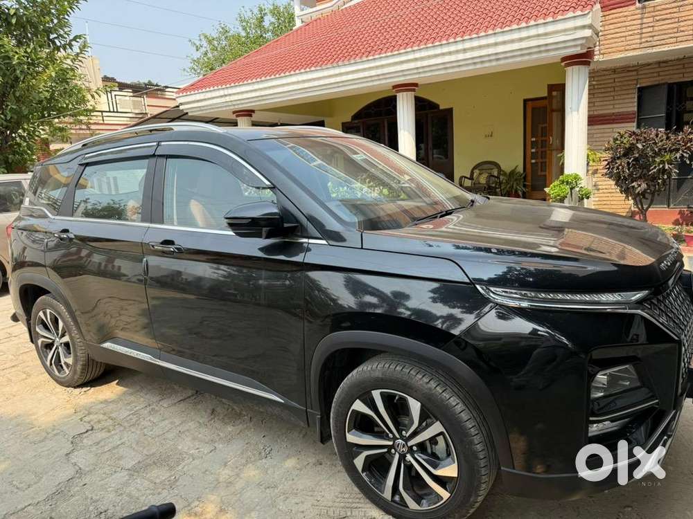 Mg Hector Plus 2024 Diesel 14700 Km Driven
