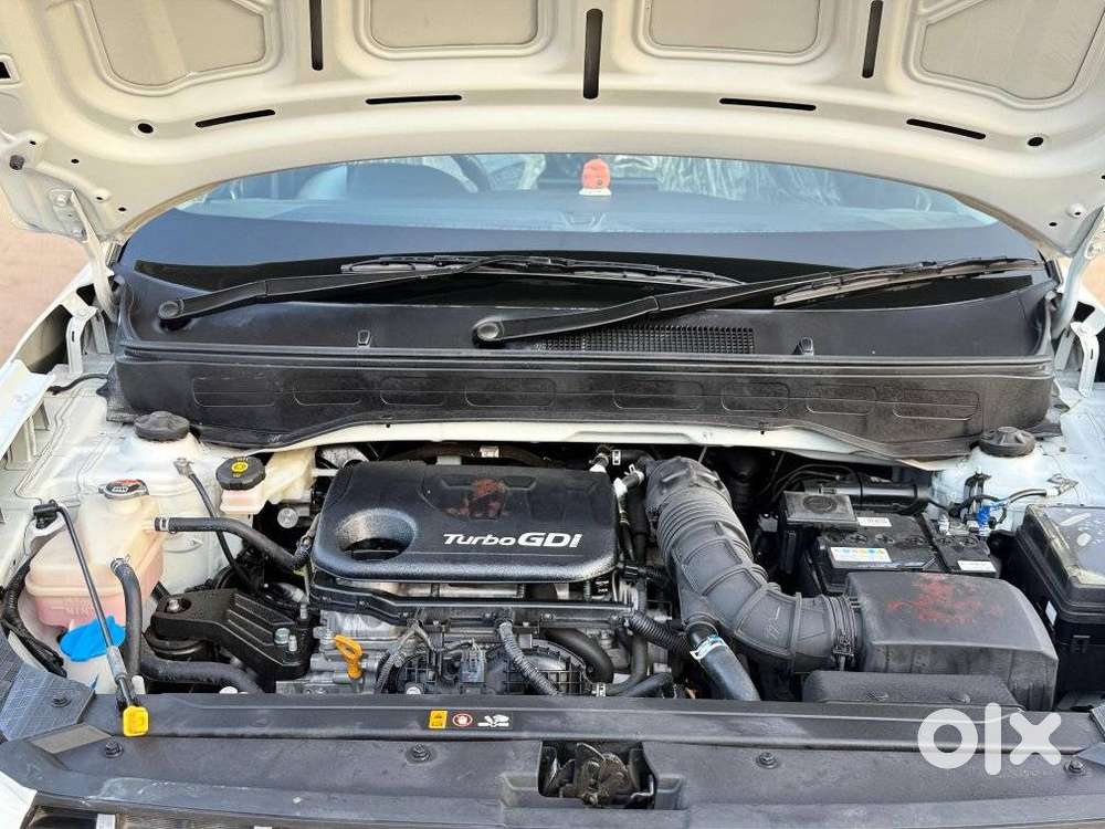 Hyundai Venue, 2022, Petrol