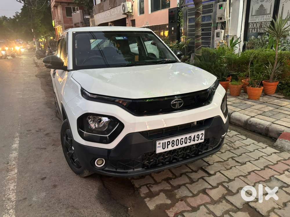 Tata Punch Petrol 2023 Drives