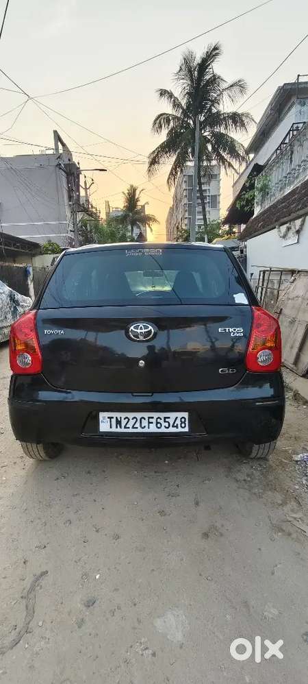 Toyota Etios Liva 2012