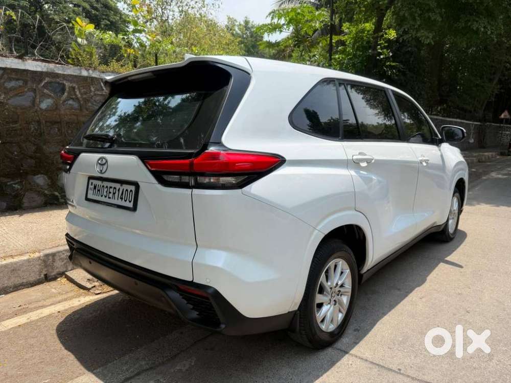 Toyota Innova Hycross Gx (o), 2024, Petrol