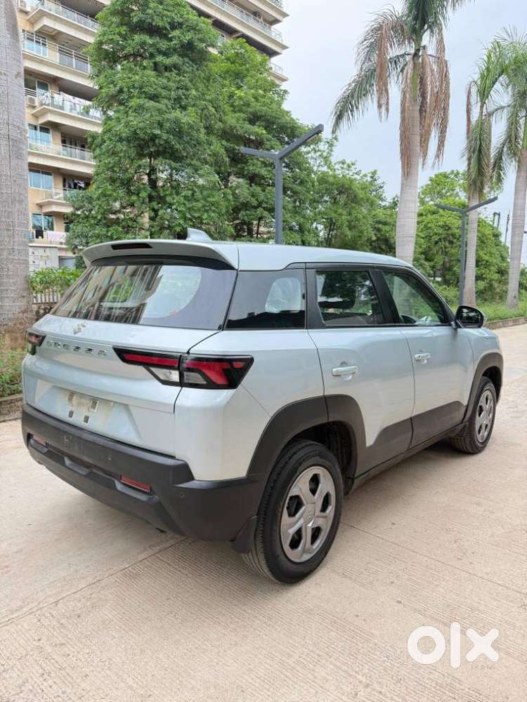Maruti Suzuki Brezza 1.5 Vxi Smart Hybrid, 2024, Petrol