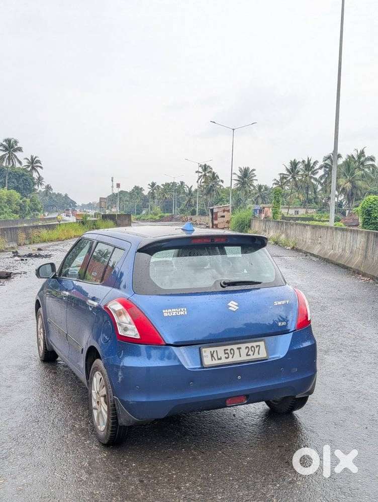 Maruti Suzuki Swift Zxi, 2013, Petrol