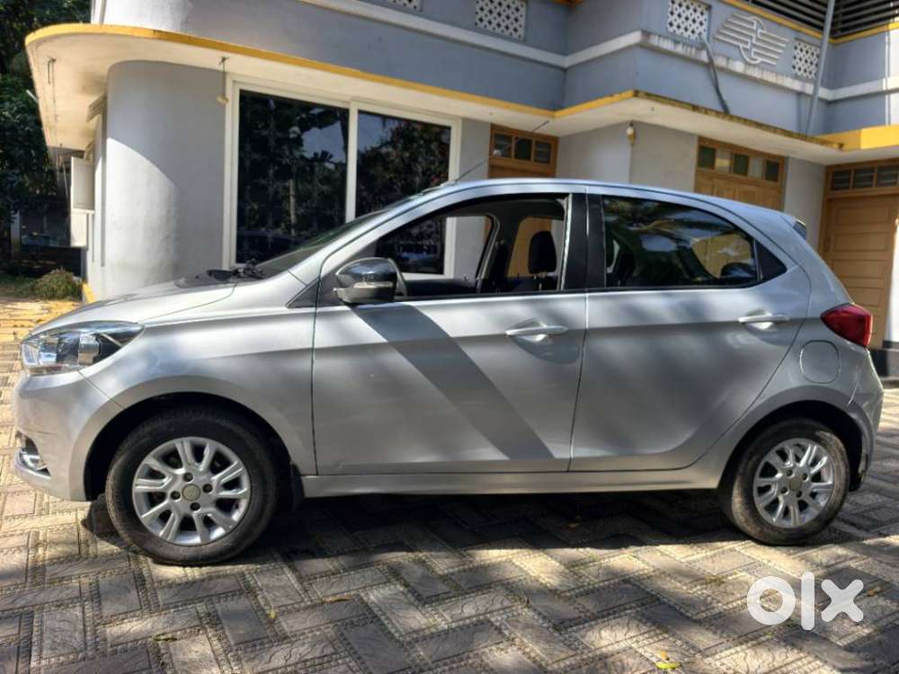 Tata Tiago 1.05 Revotorq Xz, 2016, Petrol