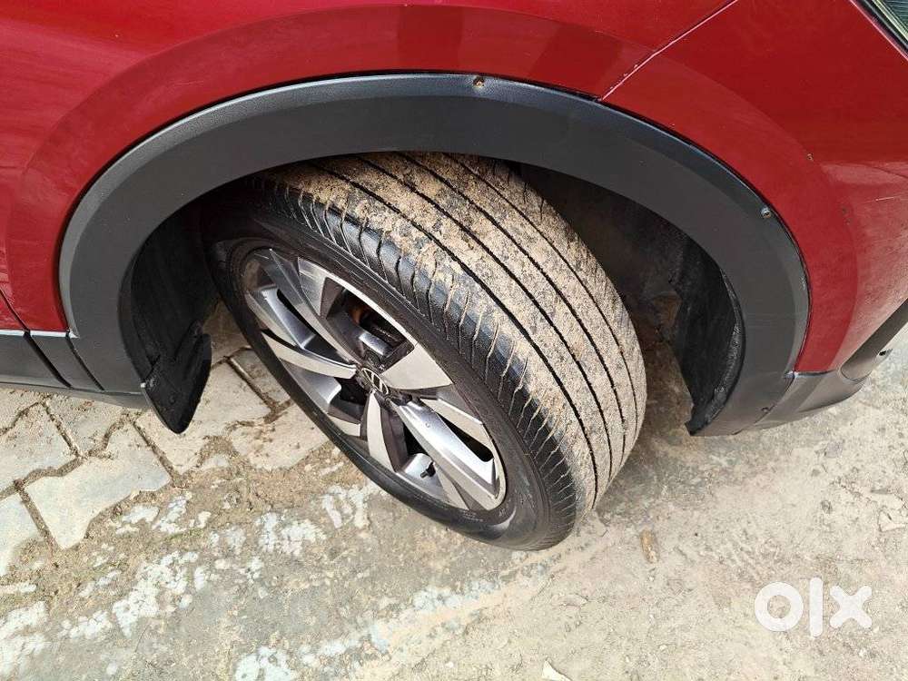 Volkswagen Taigun 1.0 Tsi Topline, 2024, Petrol