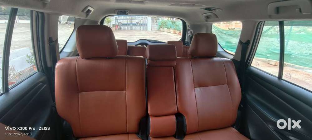 Toyota Innova Crysta 2019