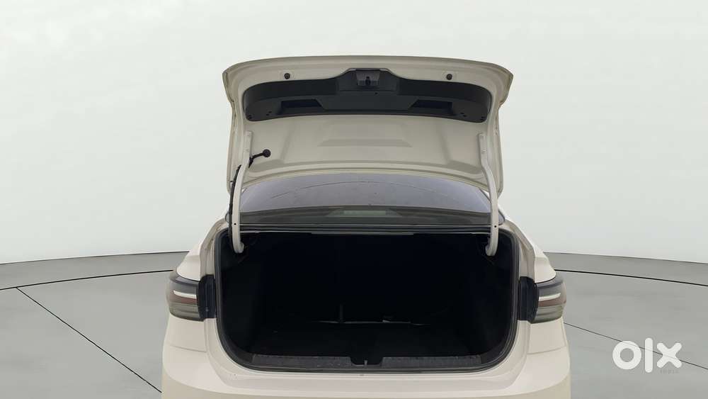 Volkswagen Virtus 1.0 Topline Tsi, 2023, Petrol