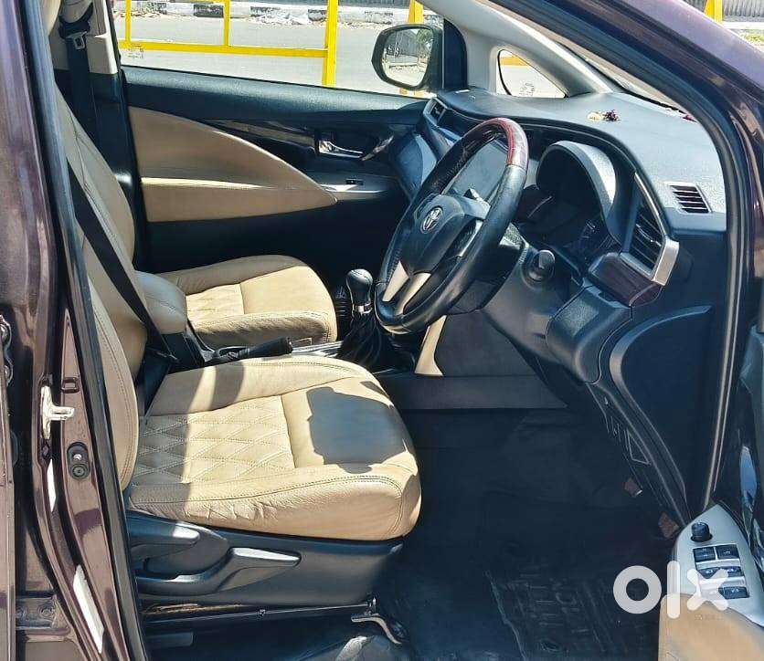 Toyota Innova Crysta 2.4 Vx Mt 8s, 2017, Diesel