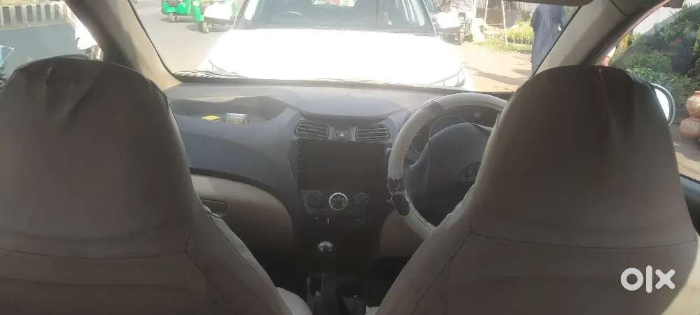 Family Used Car All Paper Complete 2 Lakh Comrensive Insurance Puc