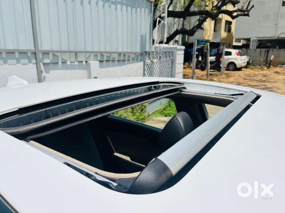 Hyundai Verna 1.6 Sx (o) Vtvt At, 2019, Petrol