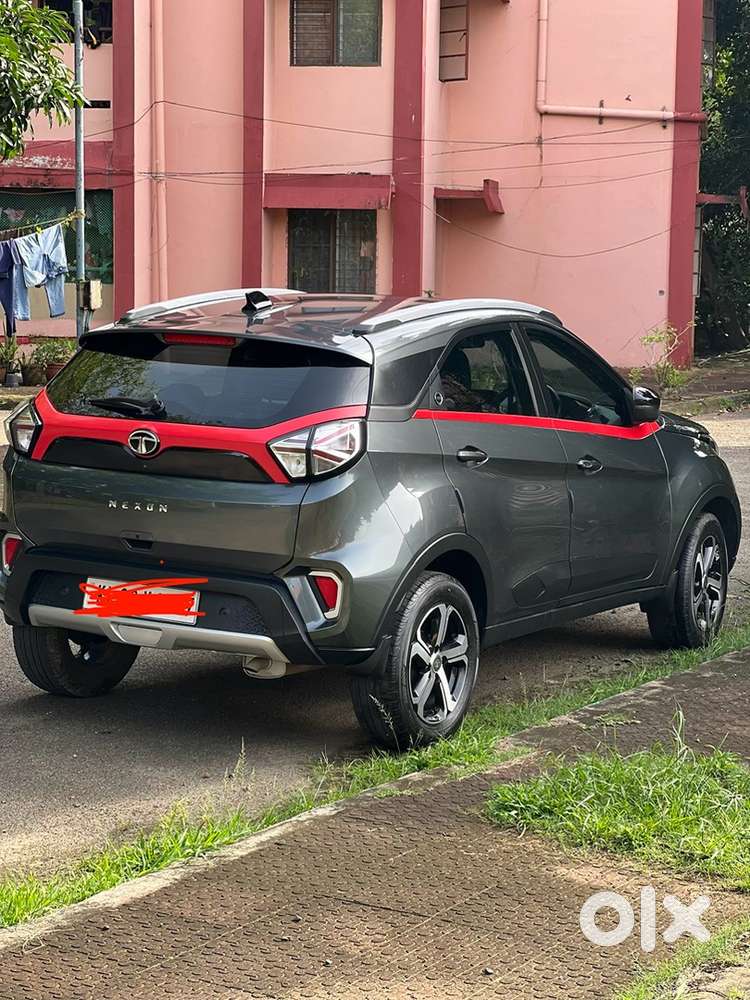 Tata Nexon Petrol 2024